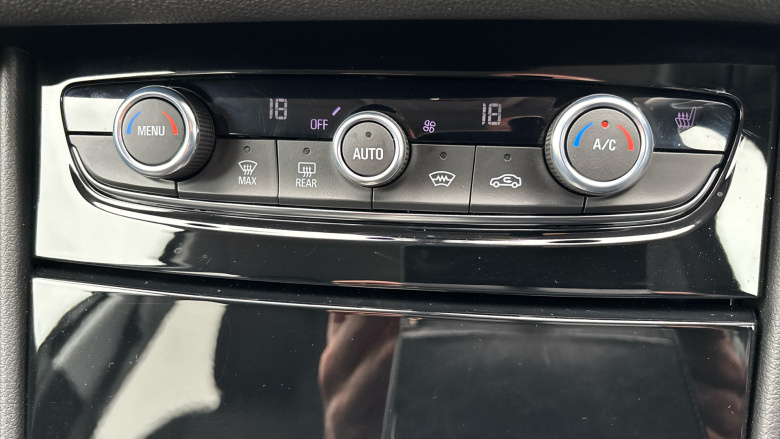 Vauxhall Grandland 1.2 Turbo Ultimate 5dr Auto Petrol Hatchback